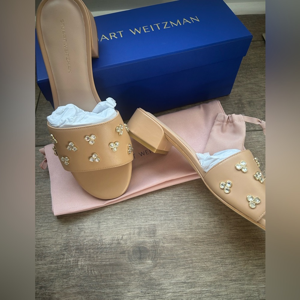 NIB Stuart Weitzman Tammy Crystal Slides Shoes Tan/Golden Beige Sz 7.5